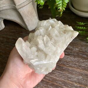 Quartz Crystal‎ Druzy Geode Raw Natural Cluster Unpolished Gemstone